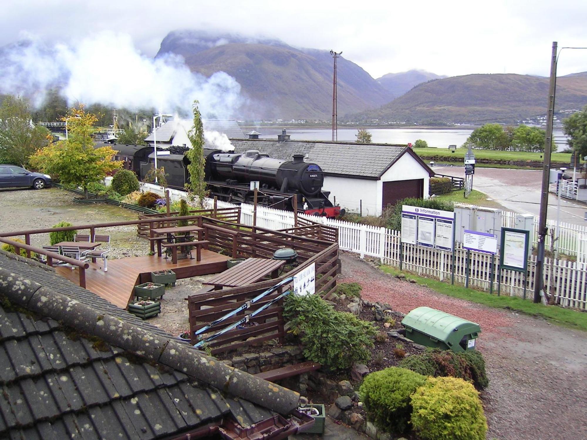 Snowgoose Apartments & Bunkhouse Fort William Exterior foto